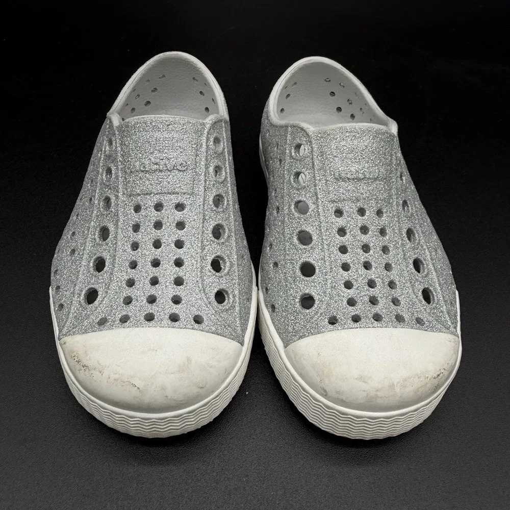 Native Jefferson Kids Red Slip-On Water Shoes Toddler C6 Silver Sparkles